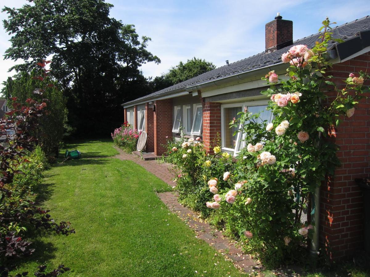 Ferienhaus In Buesumer Deichhausen - Buesum An Der Nordsee Fuer Bis Zu 9 Personen Villa Exterior photo